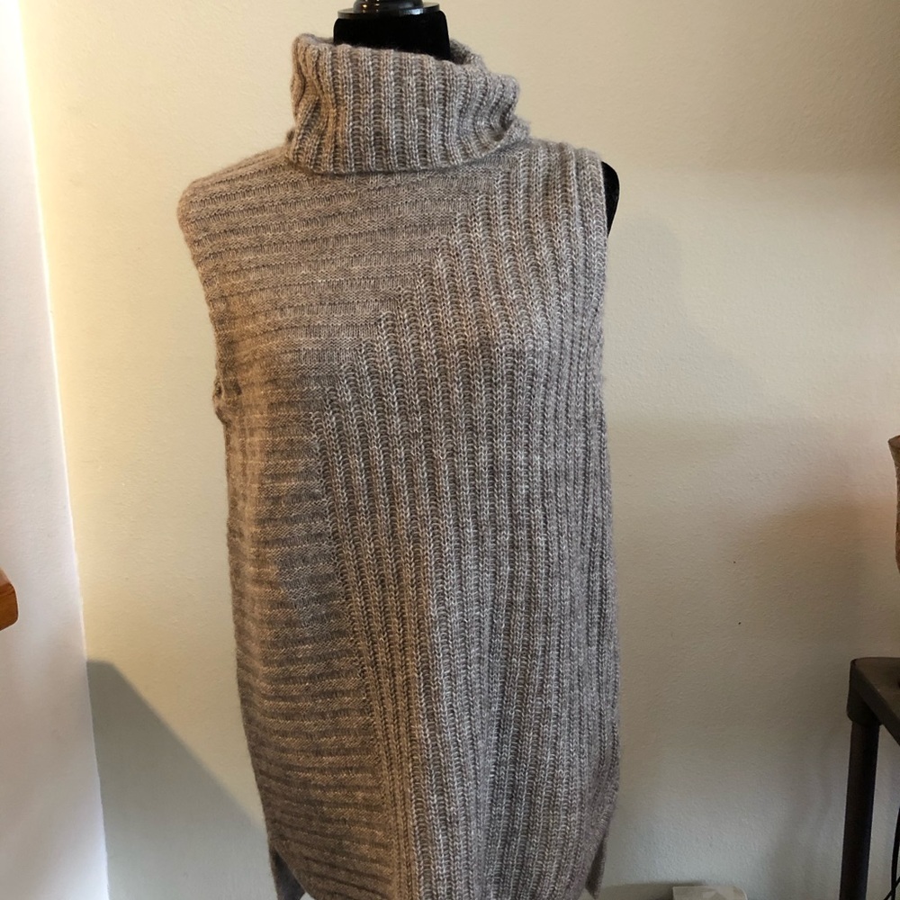 Theory sleeveless turtleneck tunic
